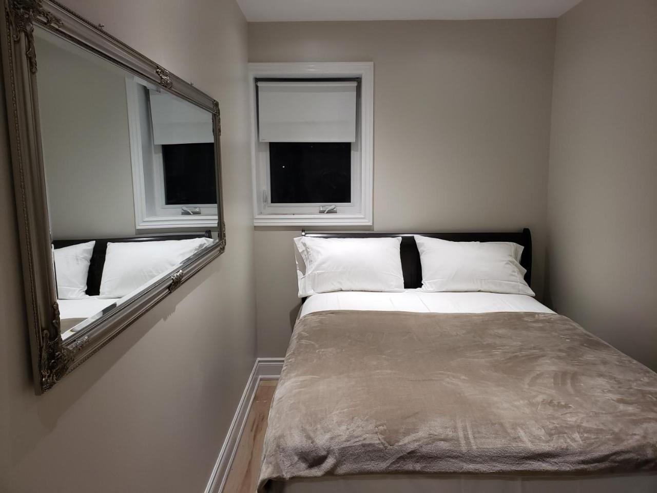 Toronto Rooms And Suites Exterior foto